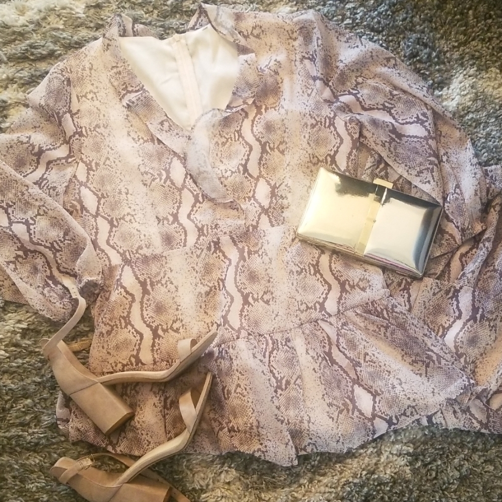 Women's dress